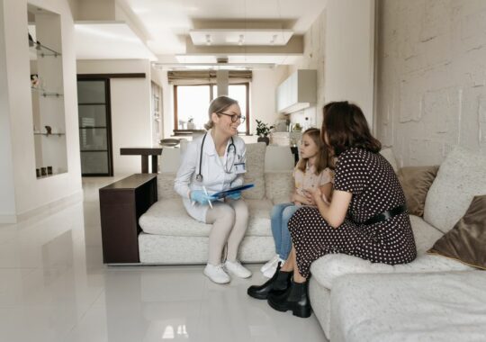 Mutuelle santé famille : comment choisir une complémentaire adaptée à tous les profils